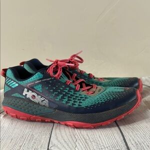 HOKA One One Speed Instinct 2 trail shoe